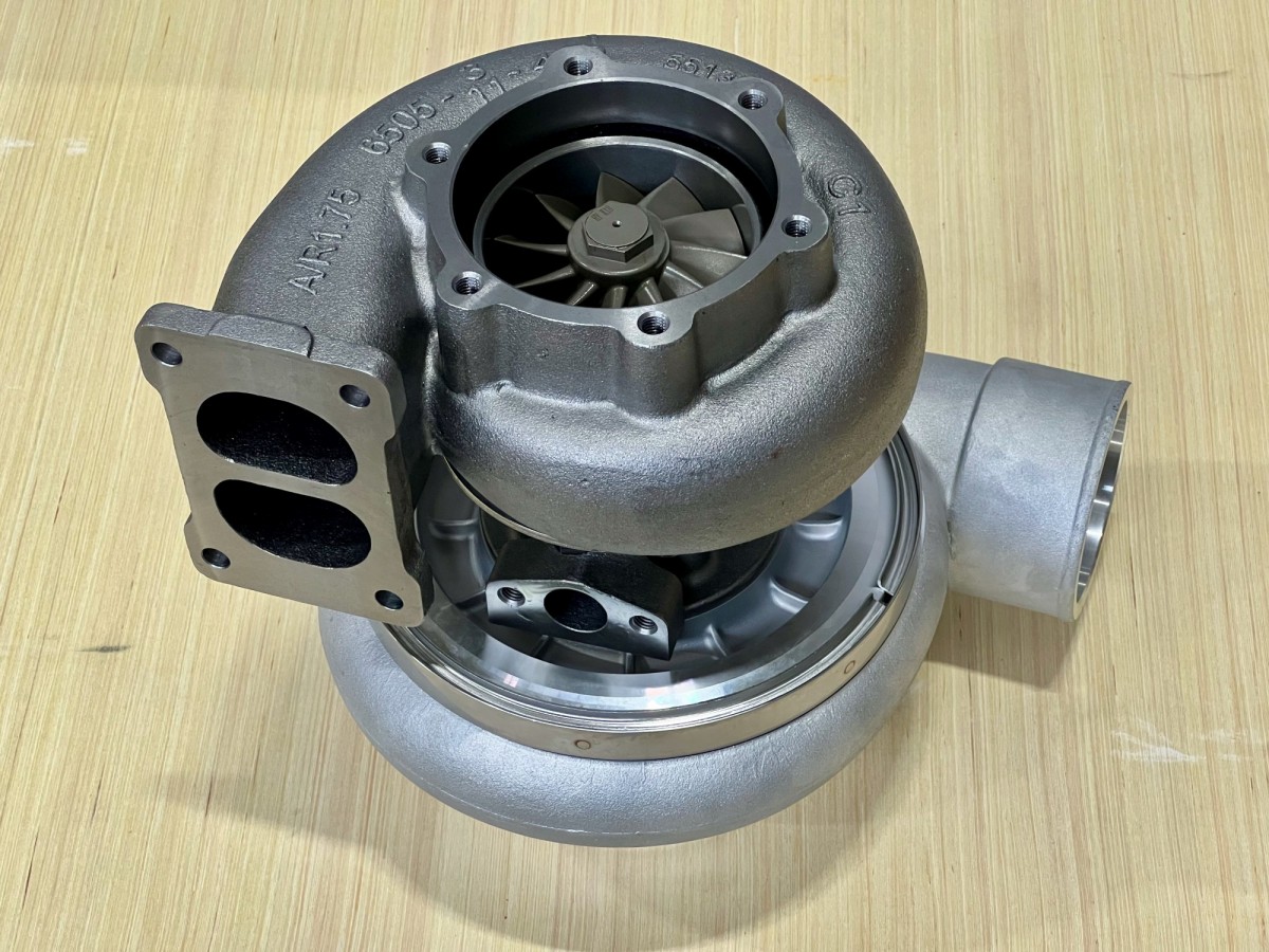 6505-65-5140 Турбокомпрессор 6505-65-5091  KOMATSU 6505-65-5140 Турбокомпрессор 6505-65-5091  KOMATSU