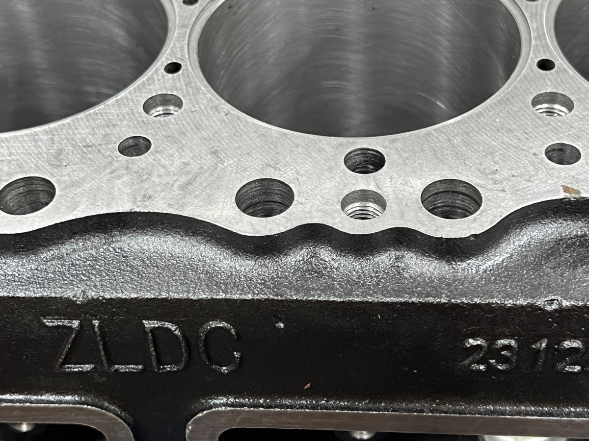 1112104449 Блок двигателя в сборе ISUZU 1112104449 Блок двигателя в сборе ISUZU