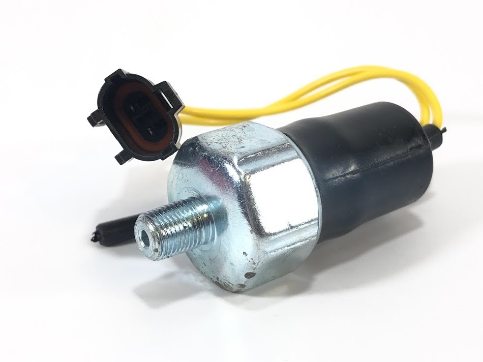 1824101701 Датчик давления масла  ISUZU 1824101701 Датчик давления масла  ISUZU