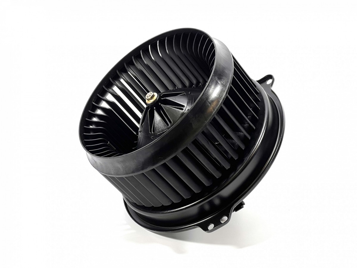 ND116340-7030 Мотор отопителя  KOMATSU ND116340-7030 Мотор отопителя  KOMATSU