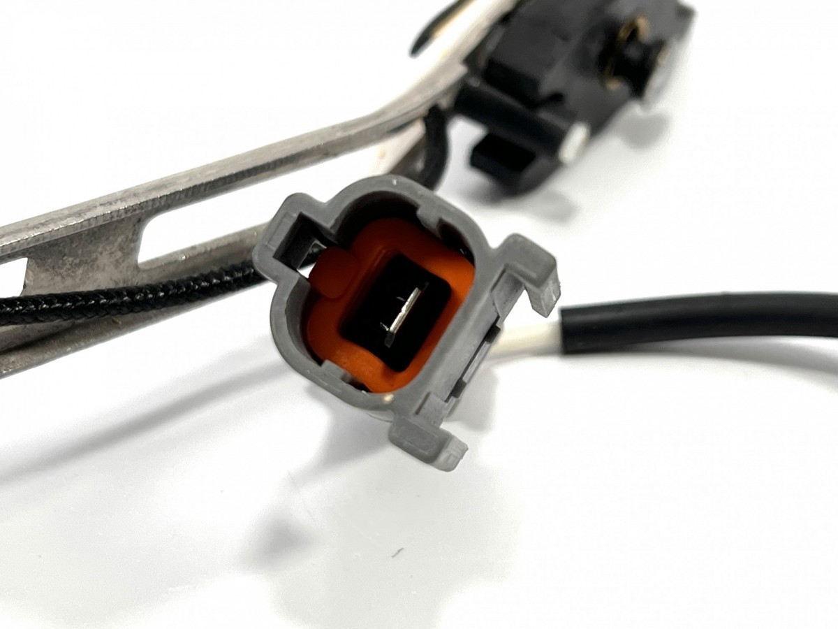 6741-81-9230 Датчик уровня масла  KOMATSU 6741-81-9230 Датчик уровня масла  KOMATSU