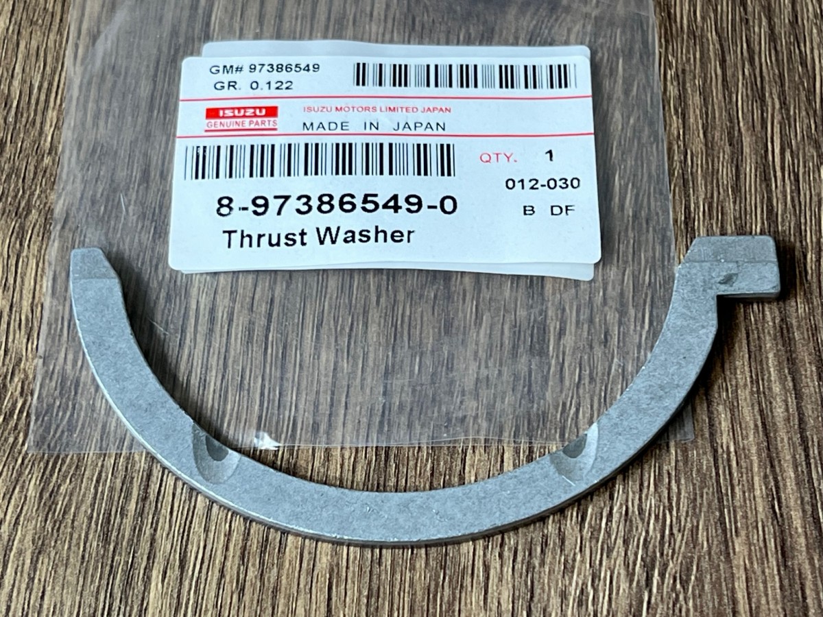 8973865490 Полукольцо упорное ORIGINAL 8943992830 ISUZU 8973865490 Полукольцо упорное ORIGINAL 8943992830 ISUZU