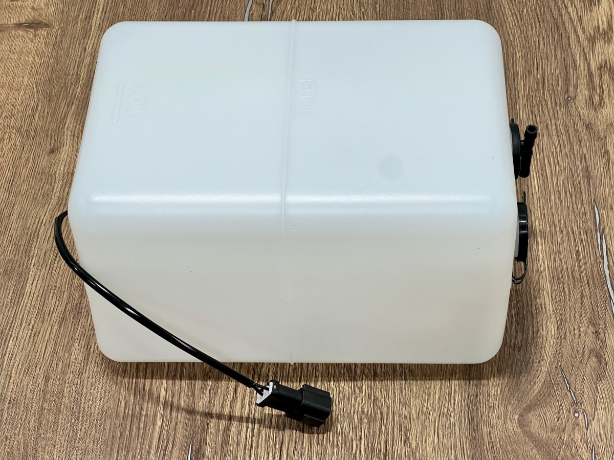 21N-03-31491 Расширительный бак 21N-03-31490, 209-03-71312 KOMATSU 21N-03-31491 Расширительный бак 21N-03-31490, 209-03-71312 KOMATSU