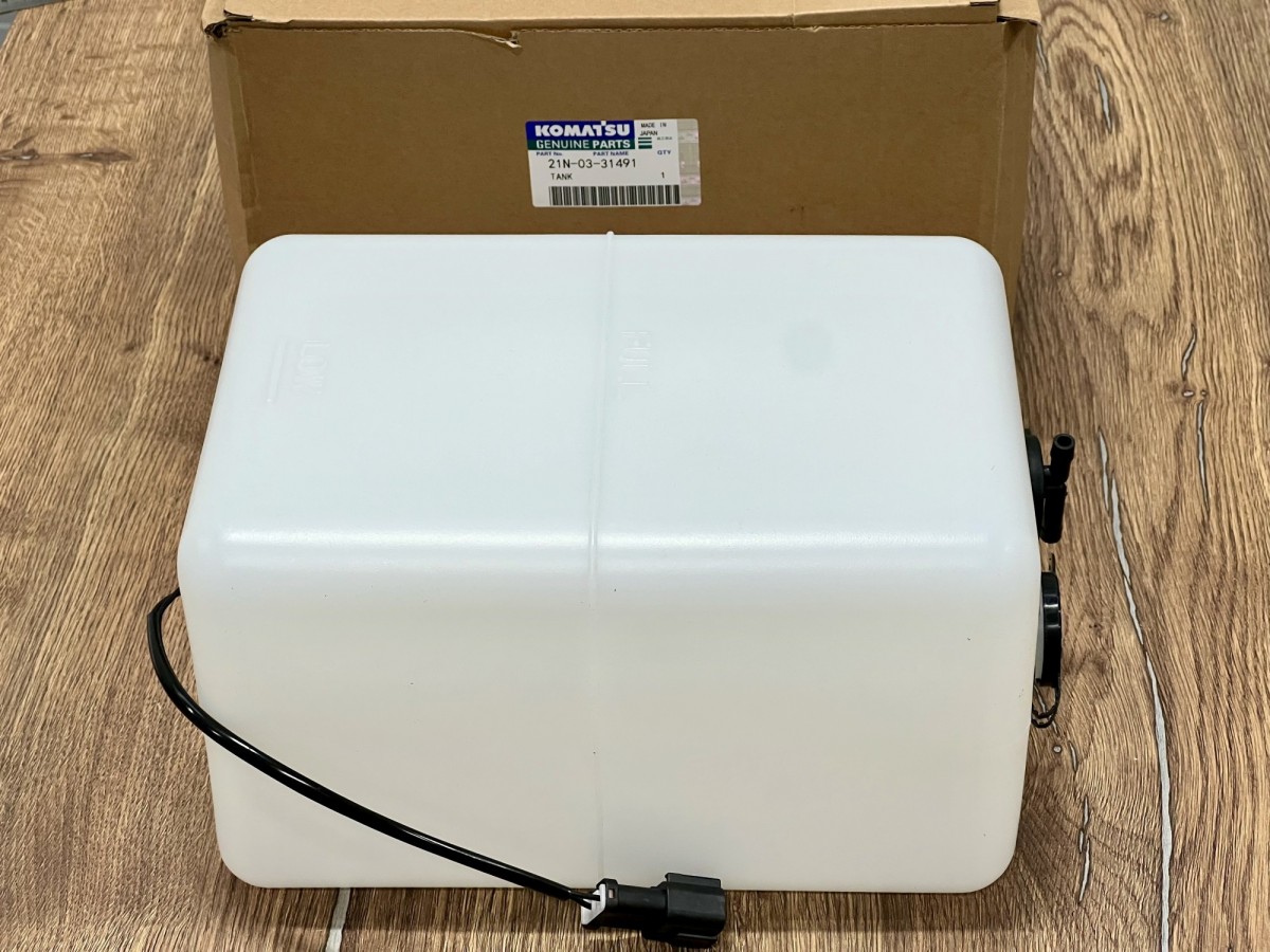 21N-03-31491 Расширительный бак 21N-03-31490, 209-03-71312 KOMATSU 21N-03-31491 Расширительный бак 21N-03-31490, 209-03-71312 KOMATSU