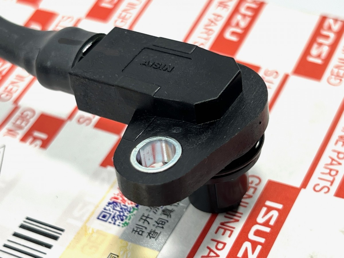 8980148310 Датчик скорости вращения распредвала ORIGINAL ISUZU 8980148310 Датчик скорости вращения распредвала ORIGINAL ISUZU