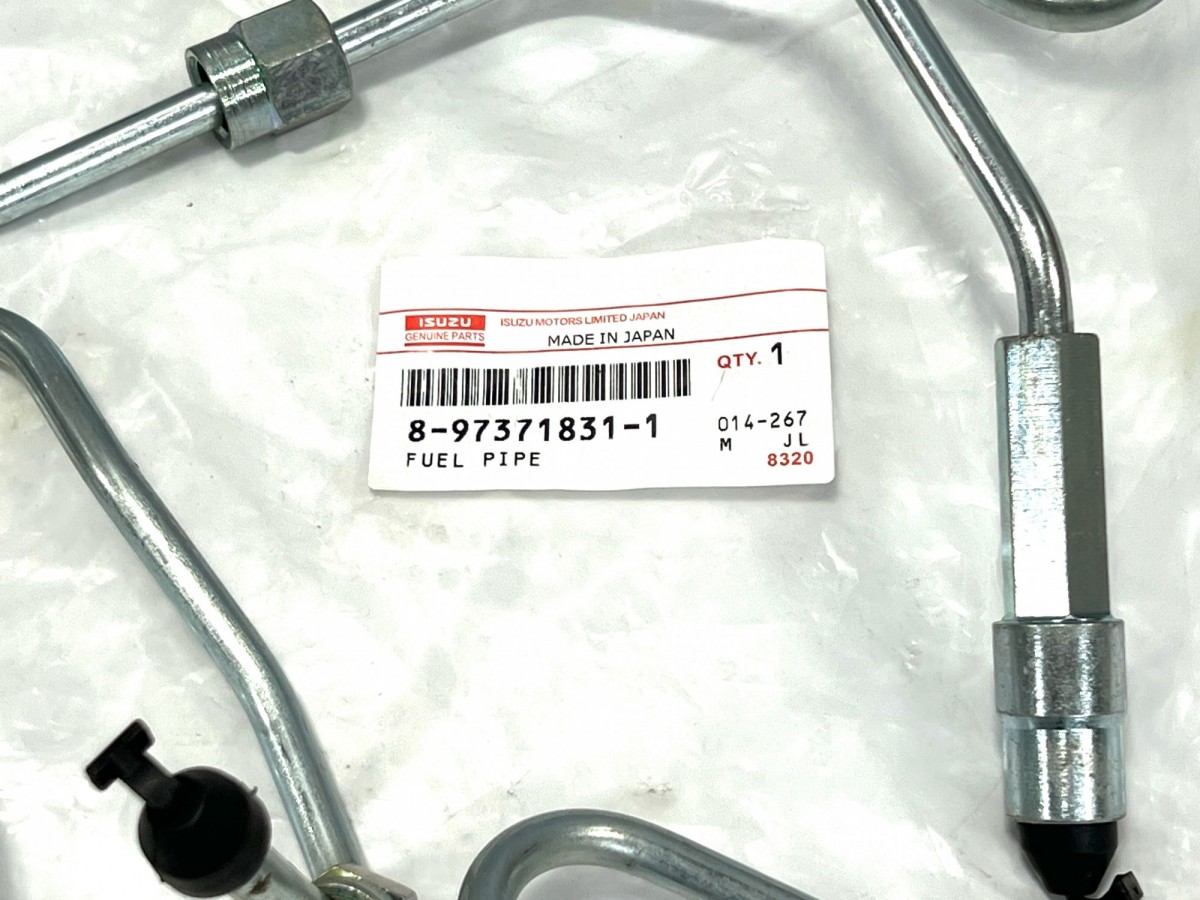 8973718311-SET Комплект топливных трубок 4HK1 ZX200-3, ZX240-3 8973718310 ISUZU 8973718311-SET Комплект топливных трубок 4HK1 ZX200-3, ZX240-3 8973718310 ISUZU