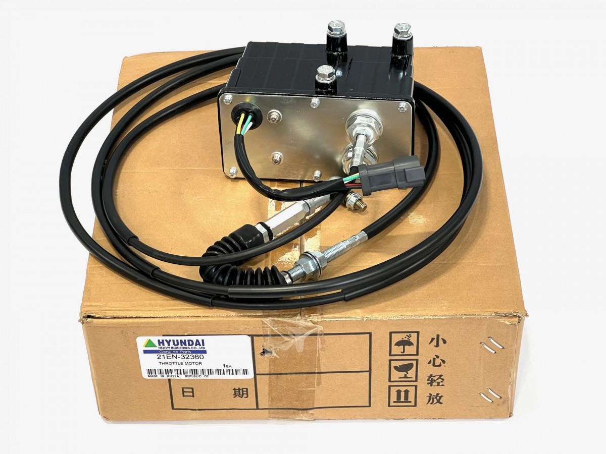21EN-32360 Мотор шаговый HYUNDAI 21EN-32360 Мотор шаговый HYUNDAI