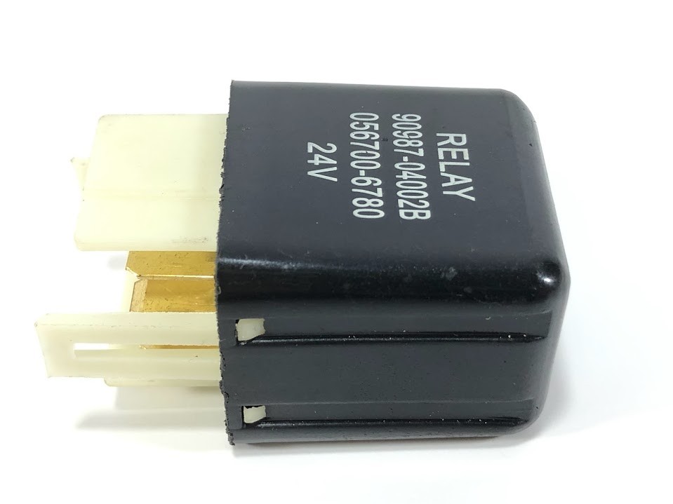 20Y-979-6771 Реле 056700-6780 KOMATSU 20Y-979-6771 Реле 056700-6780 KOMATSU