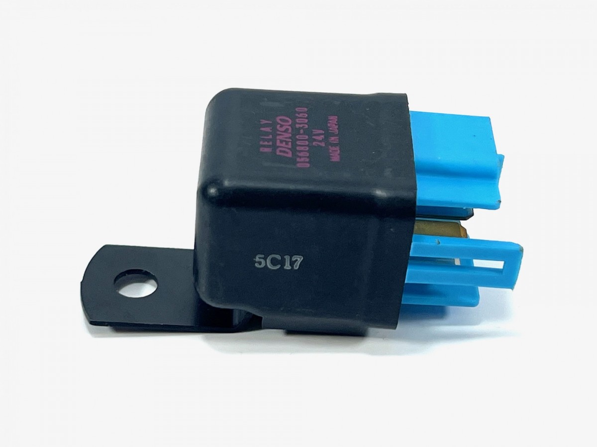 ND056800-3060 Реле 056800-2110 KOMATSU ND056800-3060 Реле 056800-2110 KOMATSU