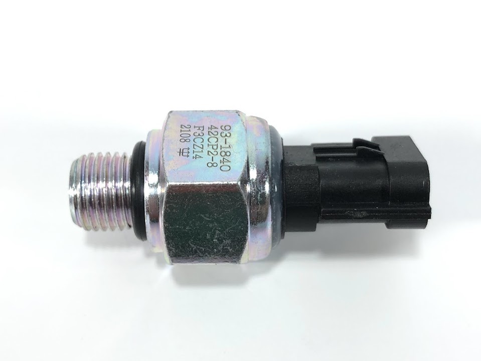 7861-93-1840 Датчик давления KOMATSU 7861-93-1840 Датчик давления KOMATSU