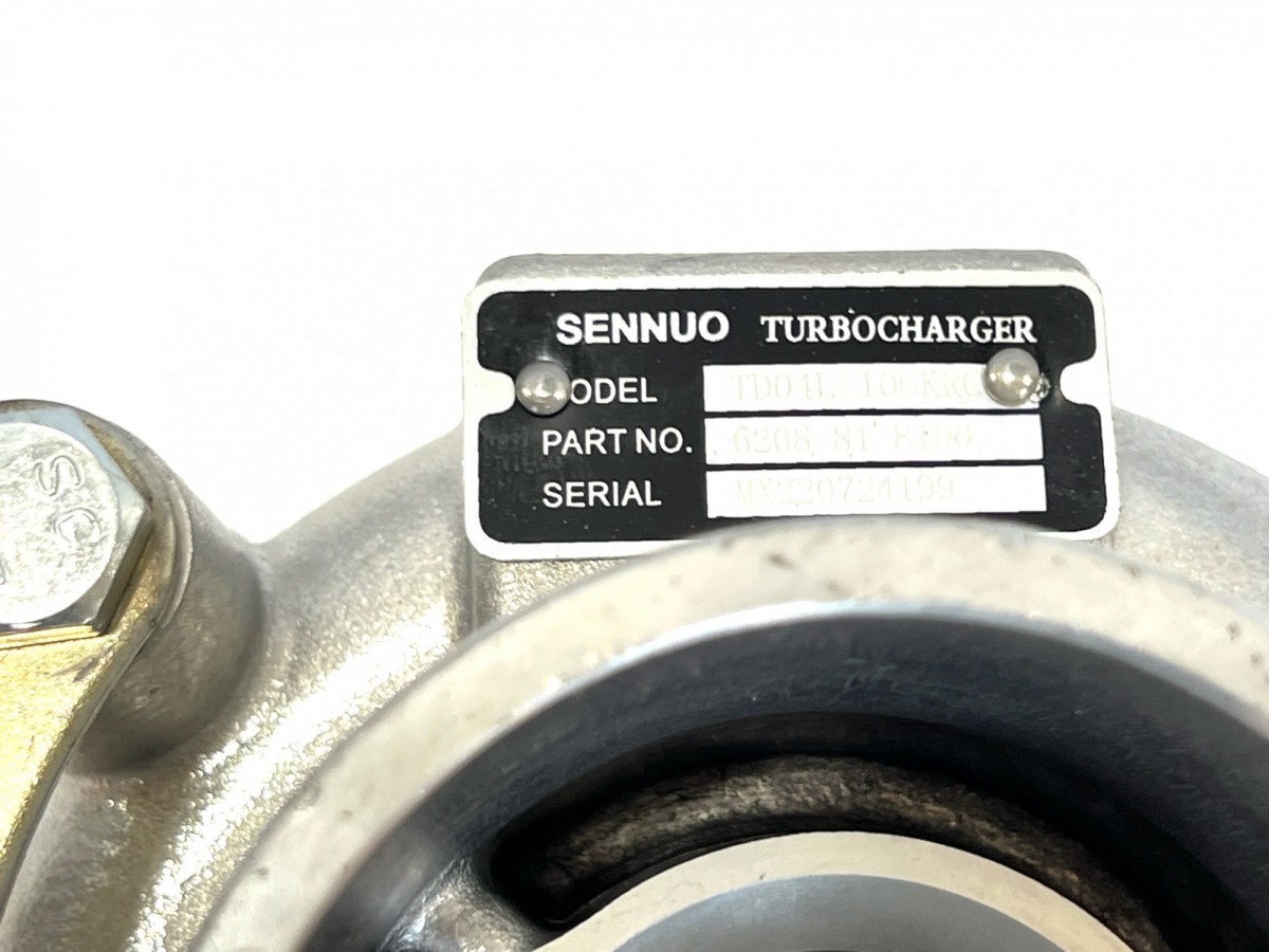 6208-81-8100 Турбокомпрессор KOMATSU 6208-81-8100 Турбокомпрессор KOMATSU