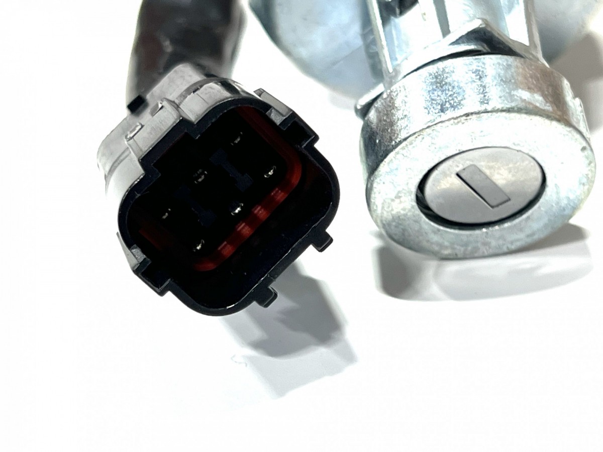 21Q4-00070 Замок зажигания 21Q4-00071 HYUNDAI 21Q4-00070 Замок зажигания 21Q4-00071 HYUNDAI