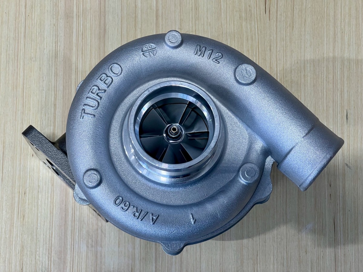 6151-81-8500 Турбокомпрессор(GARRETT) KOMATSU 6151-81-8500 Турбокомпрессор(GARRETT) KOMATSU