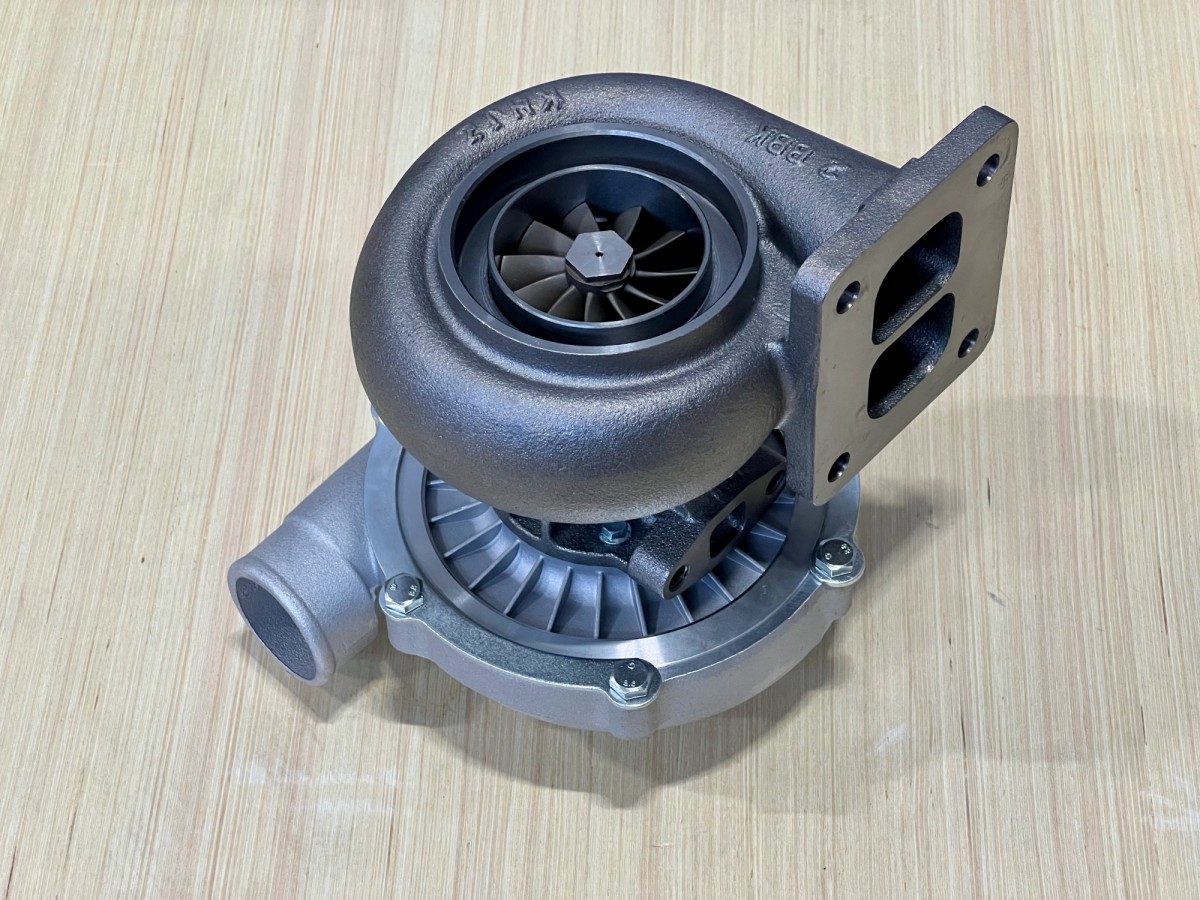 6151-81-8500 Турбокомпрессор(GARRETT) KOMATSU 6151-81-8500 Турбокомпрессор(GARRETT) KOMATSU