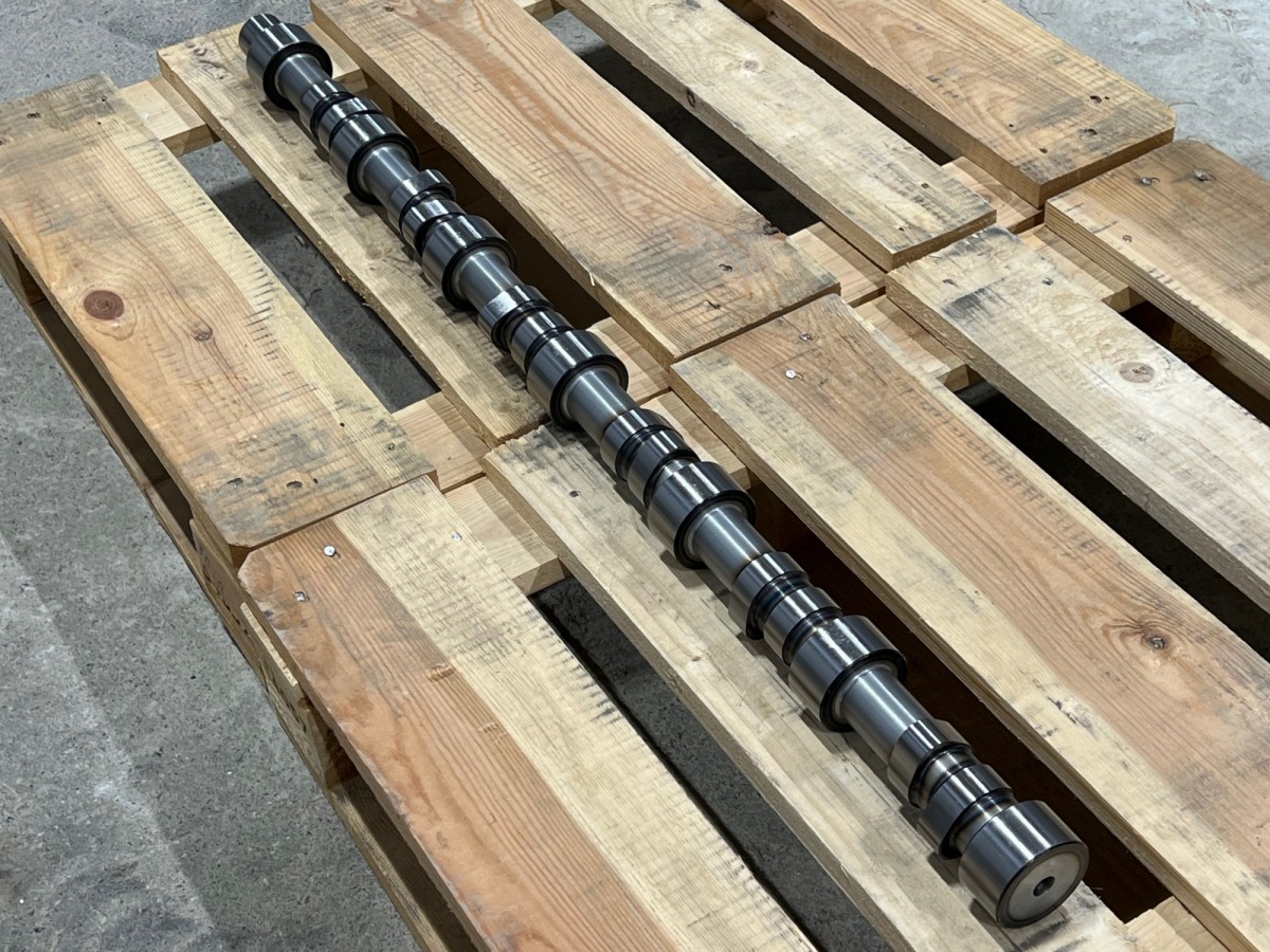 6150-41-1012 Распредвал KOMATSU 6150-41-1012 Распредвал KOMATSU