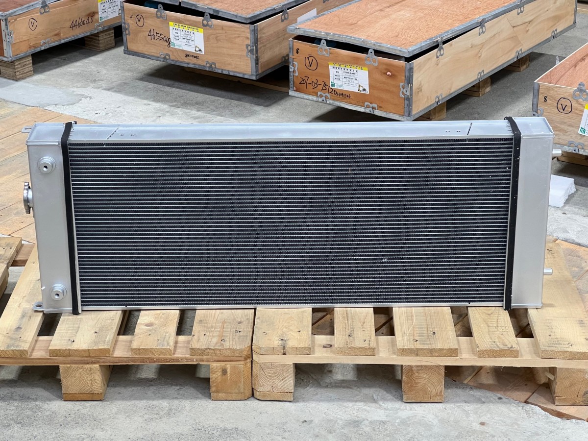 207-03-75121 Радиатор водяной KOMATSU 207-03-75121 Радиатор водяной KOMATSU