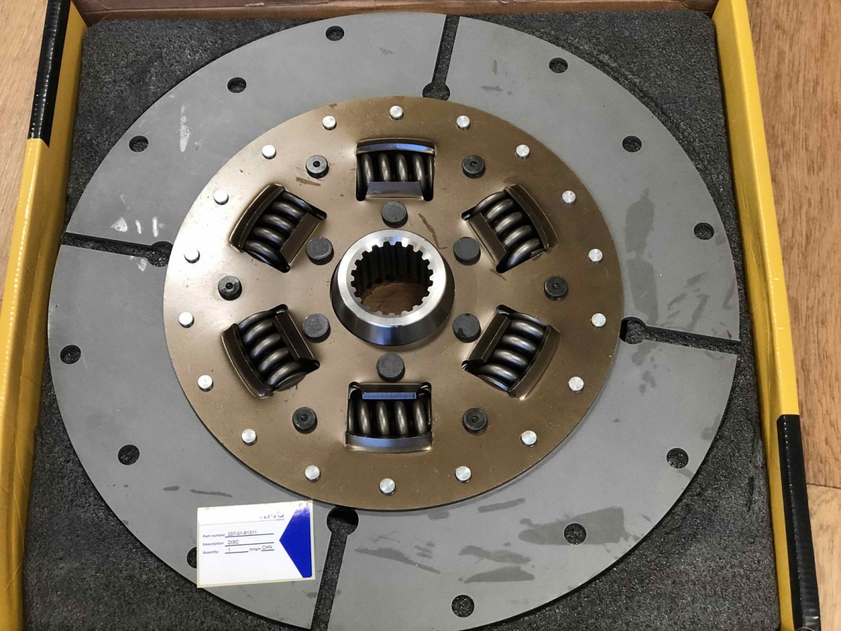 207-01-61311 Диск 208-01-51150 KOMATSU 207-01-61311 Диск 208-01-51150 KOMATSU