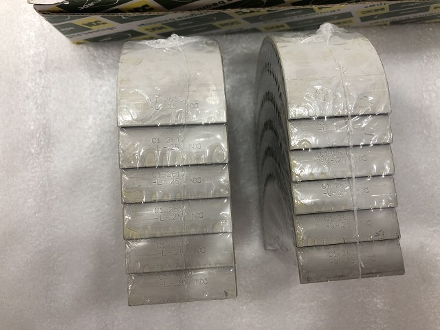 6151-39-3040 Вкладыши шатунные 0,25 6150-39-3040 KOMATSU 6151-39-3040 Вкладыши шатунные 0,25 6150-39-3040 KOMATSU