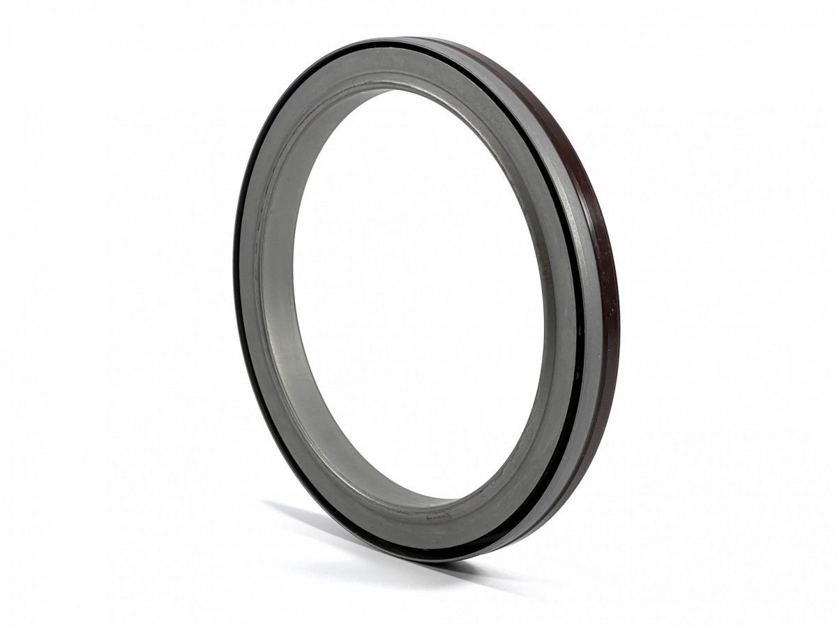 8973829550 Сальник коленвала передний ISUZU 8973829550 Сальник коленвала передний ISUZU