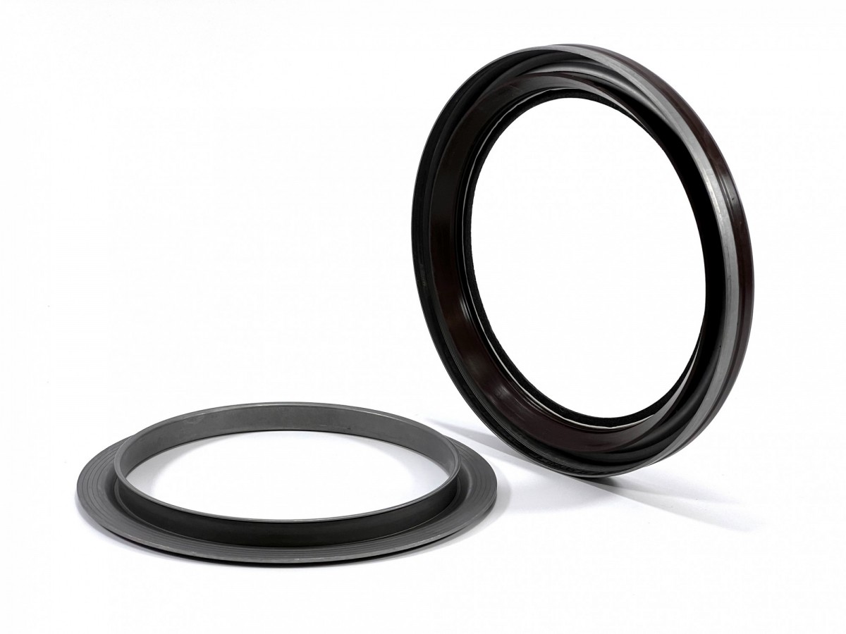 8976023783 Сальник коленвала передний ISUZU 8976023783 Сальник коленвала передний ISUZU