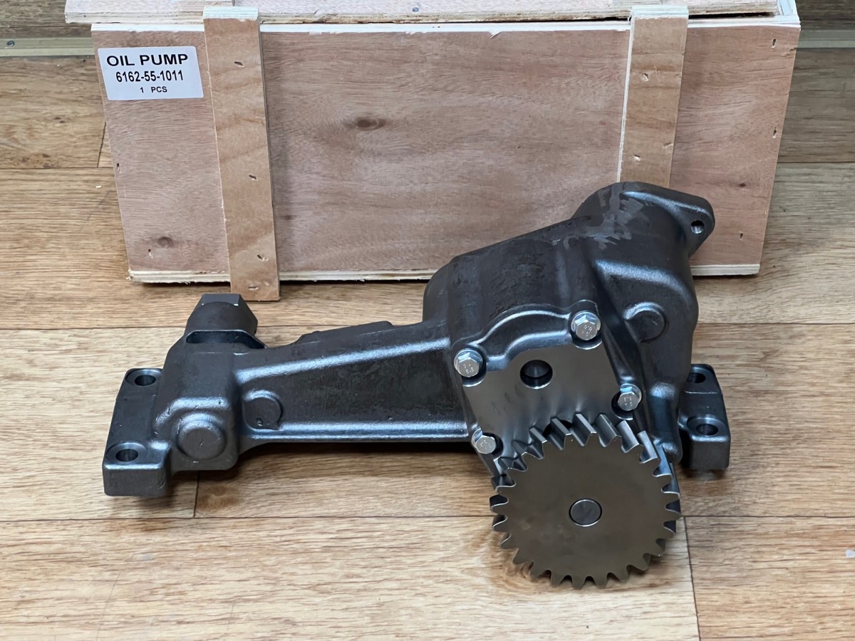 6162-55-1011 Насос масляный 6162-55-1010 KOMATSU 6162-55-1011 Насос масляный 6162-55-1010 KOMATSU