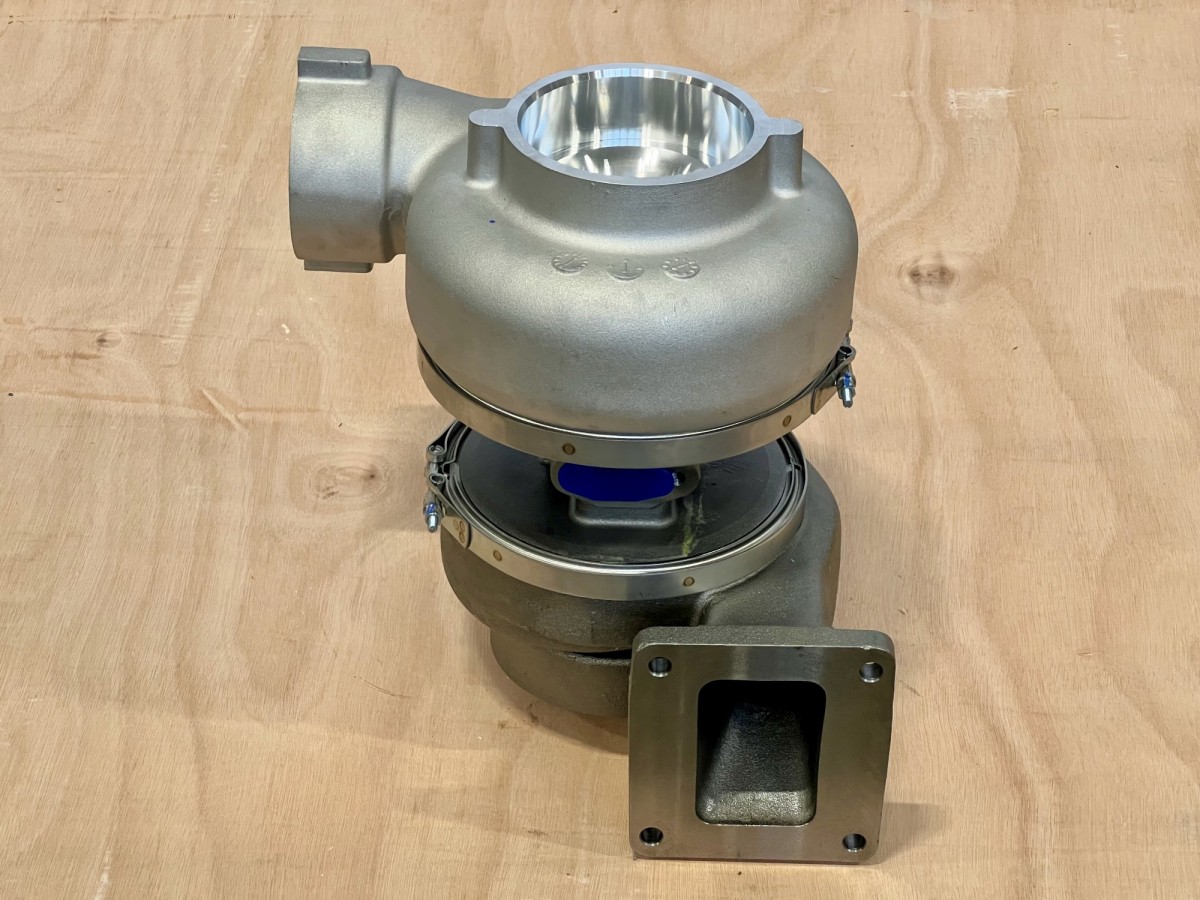 6502-13-2003 Турбокомпрессор KOMATSU 6502-13-2003 Турбокомпрессор KOMATSU