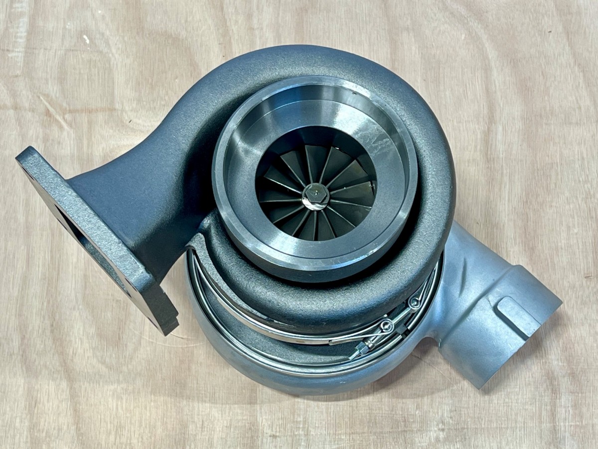 6502-13-2003 Турбокомпрессор KOMATSU 6502-13-2003 Турбокомпрессор KOMATSU