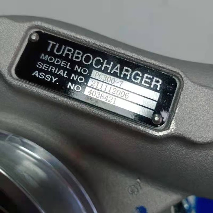 6743-81-8040 Турбокомпрессор 4038421 KOMATSU 6743-81-8040 Турбокомпрессор 4038421 KOMATSU