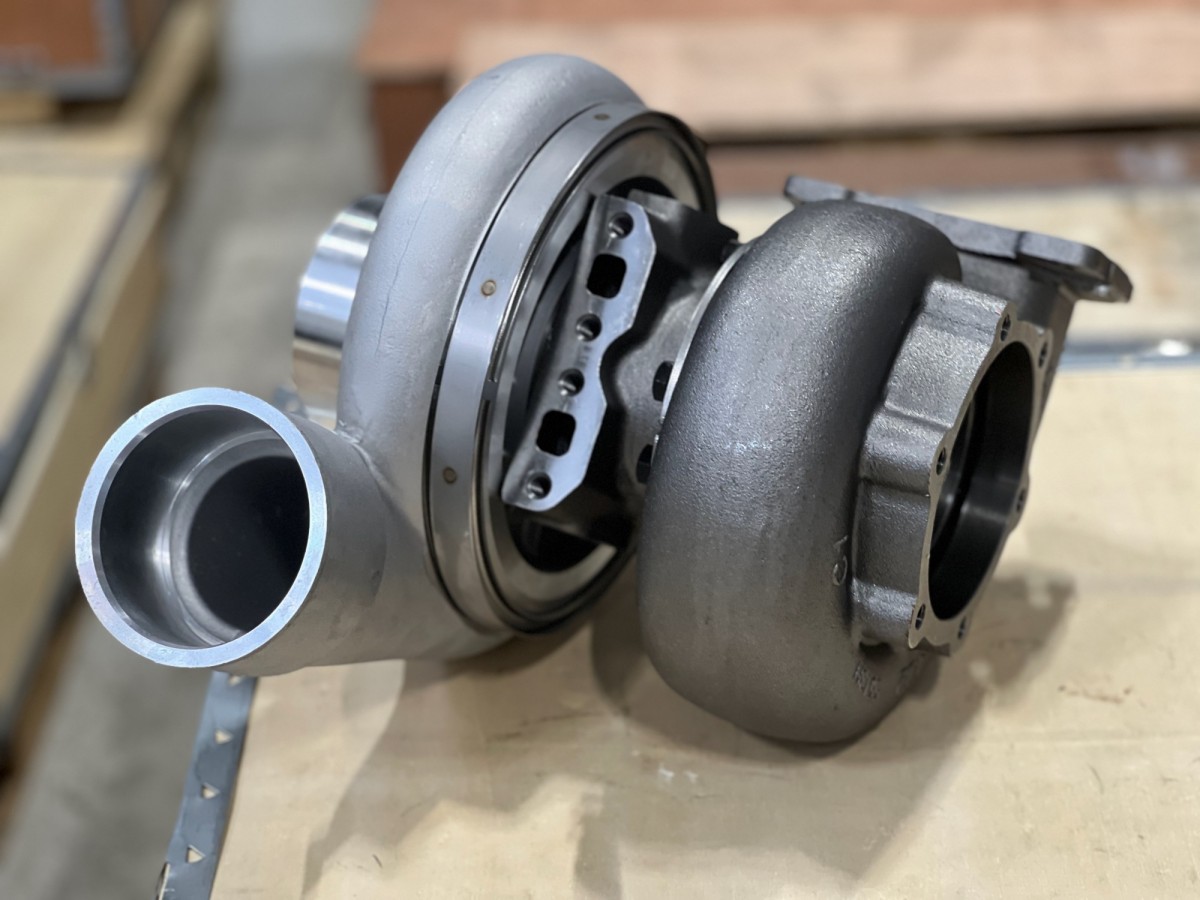 6505-52-5540 Турбокомпрессор KOMATSU 6505-52-5540 Турбокомпрессор KOMATSU