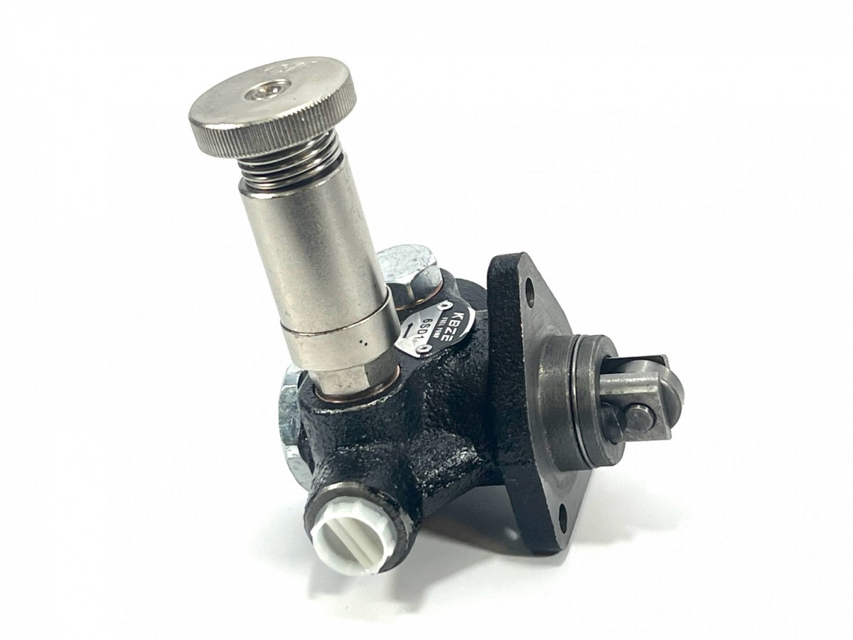 DK105237-1621 Насос топливоподкачивающий DK105237-1541, DK105237-5370 KOMATSU DK105237-1621 Насос топливоподкачивающий DK105237-1541, DK105237-5370 KOMATSU