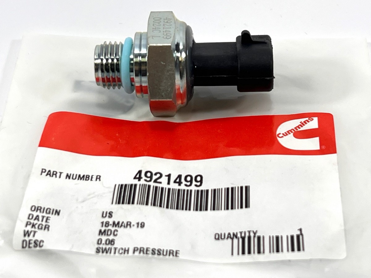 4921499 Датчик давления топлива CUMMINS 4921499 Датчик давления топлива CUMMINS