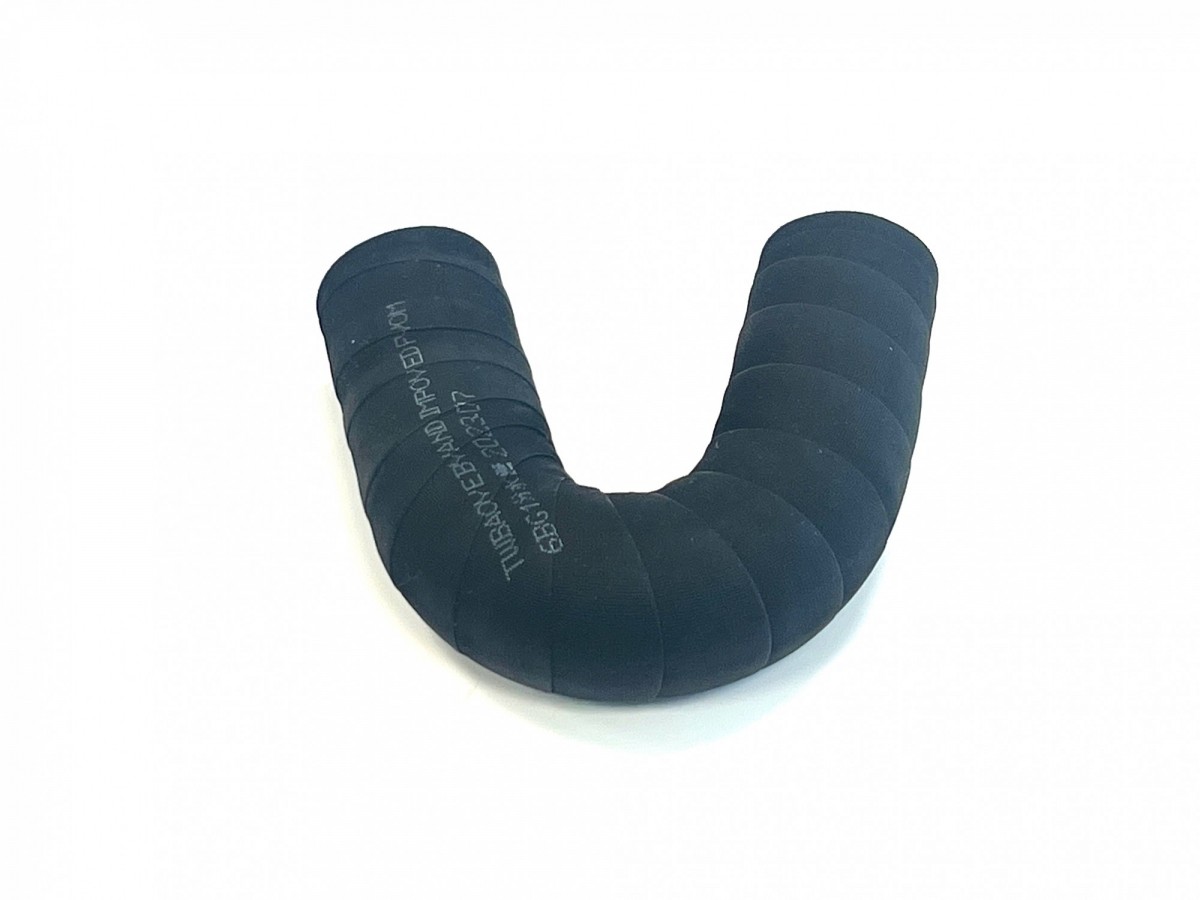 8972242040 Патрубок системы охлаждения ISUZU 8972242040 Патрубок системы охлаждения ISUZU