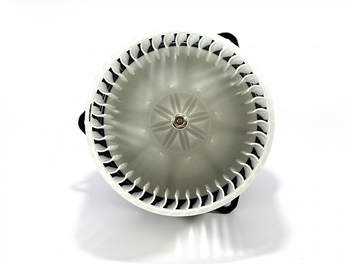 ND116340-3860 Мотор отопителя KOMATSU ND116340-3860 Мотор отопителя KOMATSU