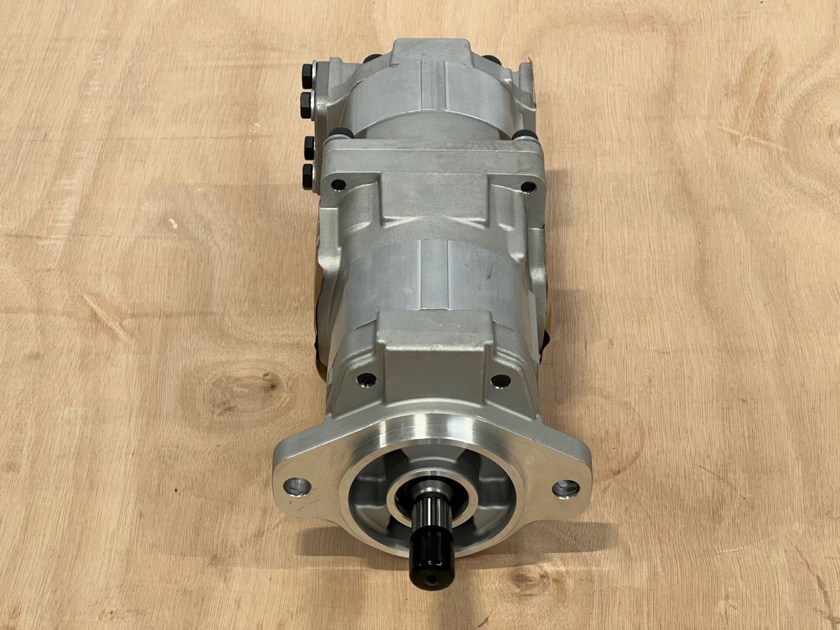 705-51-20930 Насос гидравлический 705-51-20A20, 705-51-20800 KOMATSU 705-51-20930 Насос гидравлический 705-51-20A20, 705-51-20800 KOMATSU