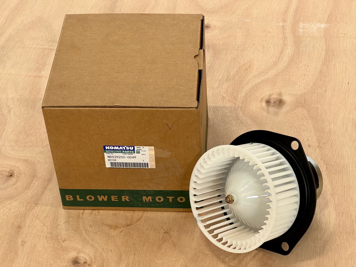 ND529250-0049 Мотор отопителя KOMATSU ND529250-0049 Мотор отопителя KOMATSU