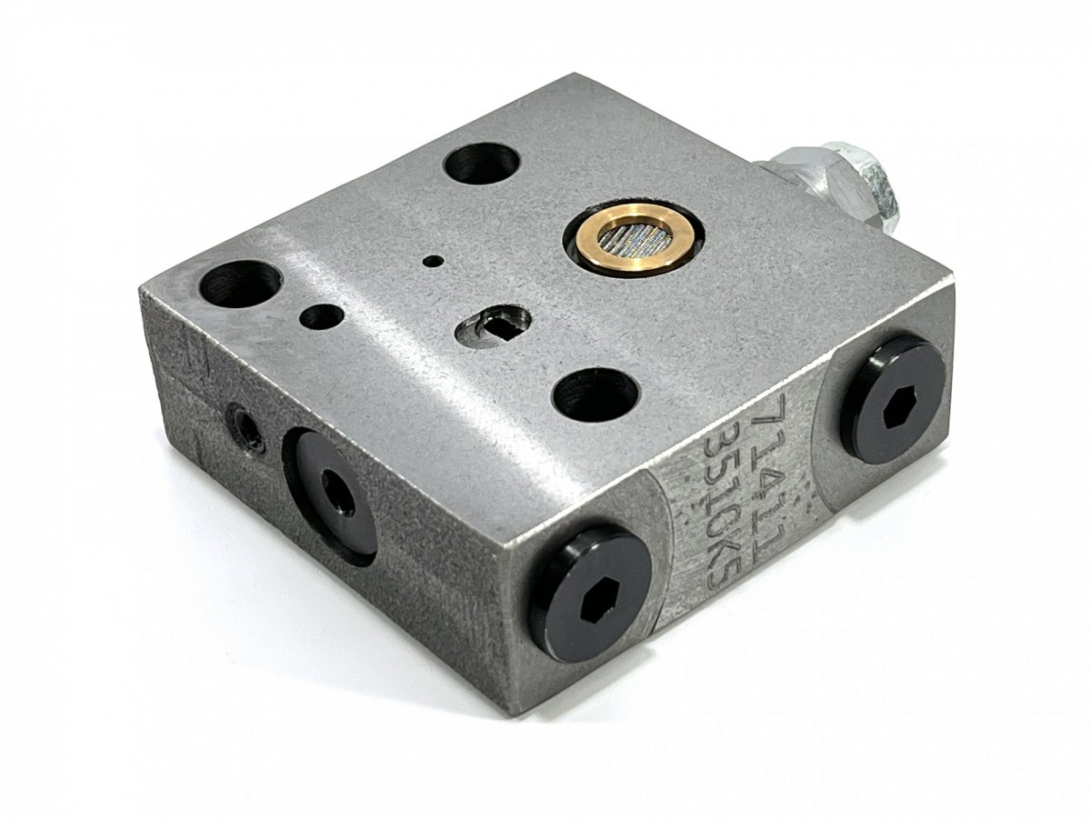 723-40-71900 Клапан гидравлический 723-40-71800 KOMATSU 723-40-71900 Клапан гидравлический 723-40-71800 KOMATSU