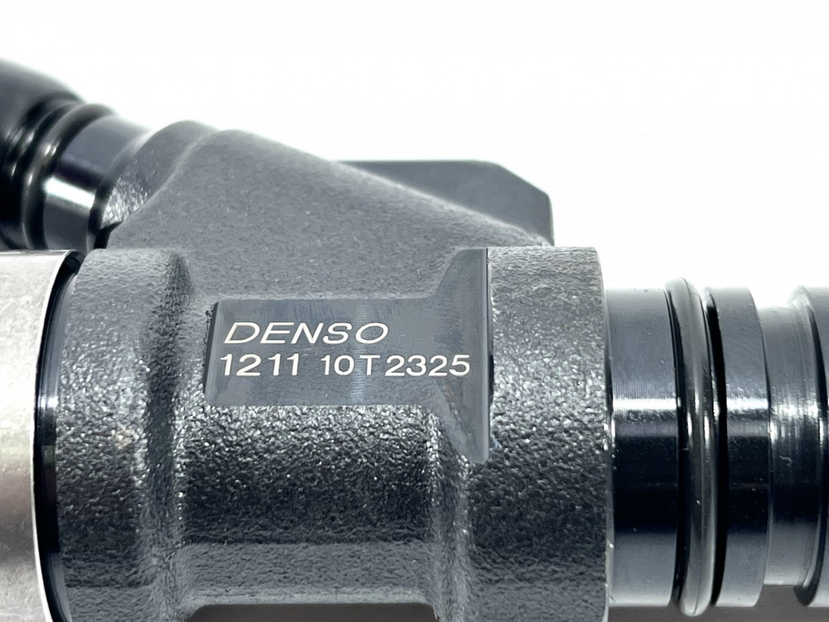 6156-11-3300 Форсунка 095000-1211, 6156-11-3310 KOMATSU 6156-11-3300 Форсунка 095000-1211, 6156-11-3310 KOMATSU