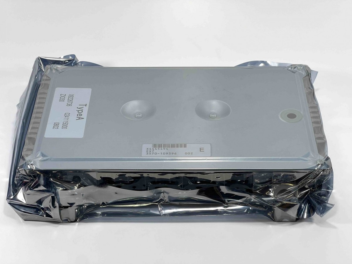 4428088 Контроллер основной 9226755 HITACHI 4428088 Контроллер основной 9226755 HITACHI