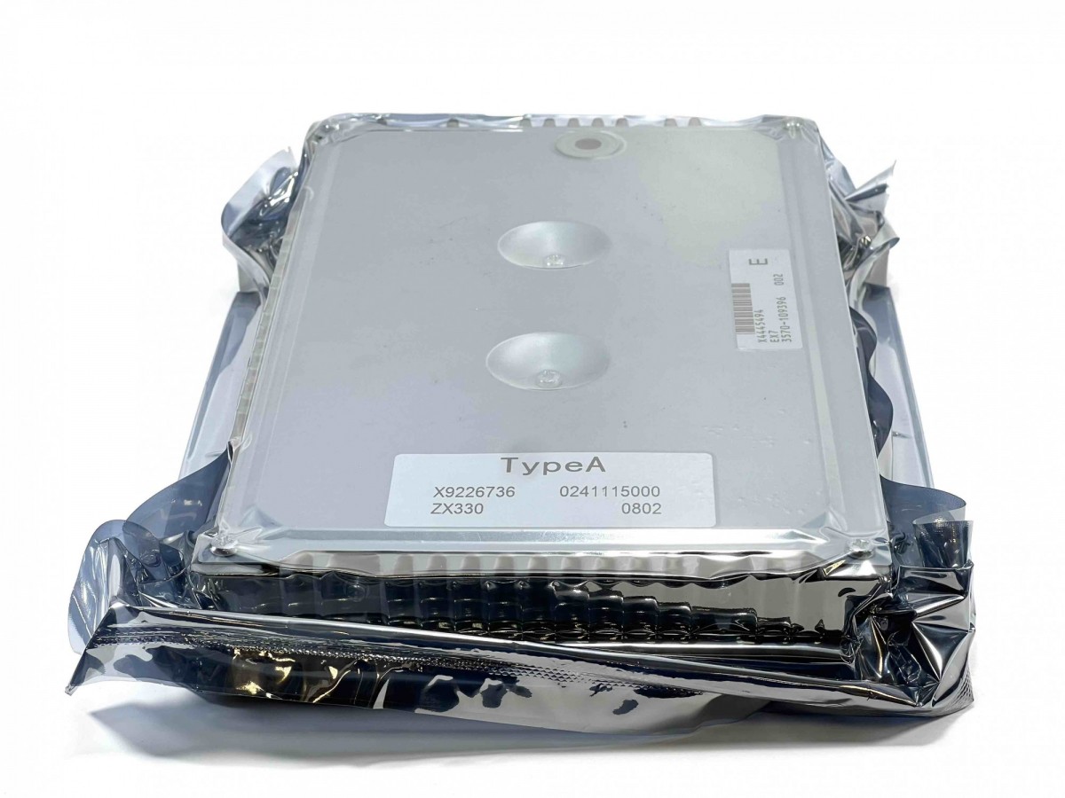 4428088 Контроллер основной 9226755 HITACHI 4428088 Контроллер основной 9226755 HITACHI