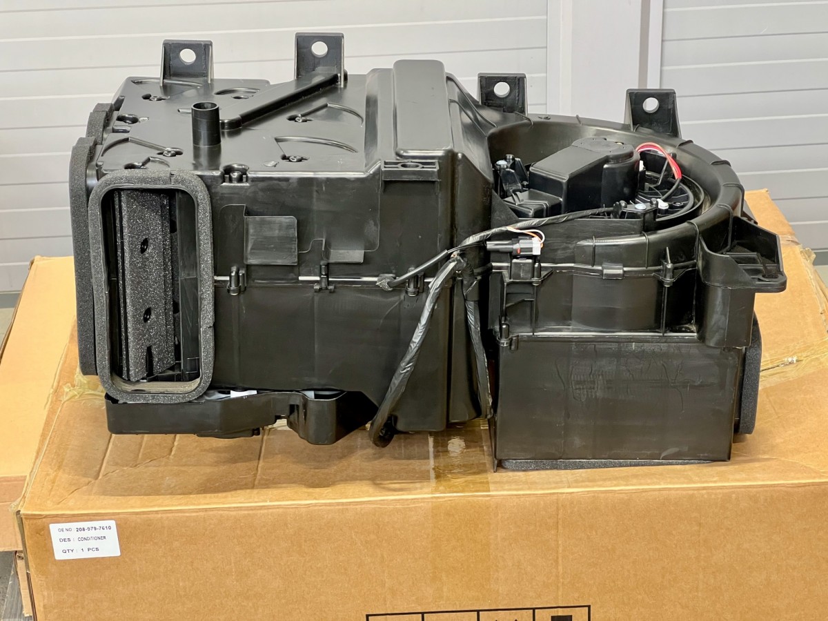 208-979-7610 Отопитель в сборе 208-979-7612, 208-979-7611 KOMATSU 208-979-7610 Отопитель в сборе 208-979-7612, 208-979-7611 KOMATSU