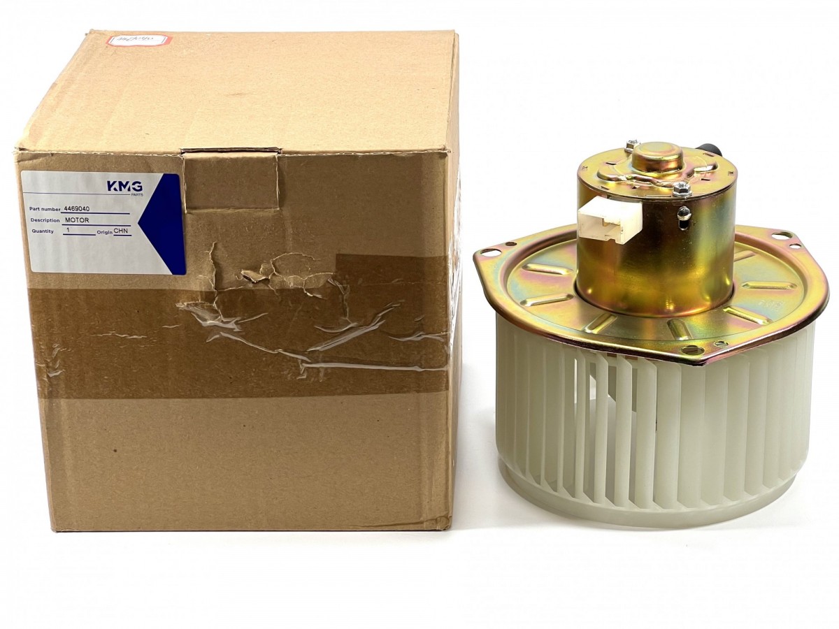 4469040 Мотор отопителя HITACHI 4469040 Мотор отопителя HITACHI