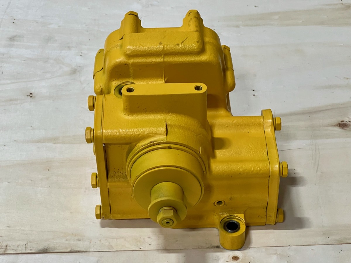 702-12-13001 Сервоклапан 702-12-13000 KOMATSU 702-12-13001 Сервоклапан 702-12-13000 KOMATSU