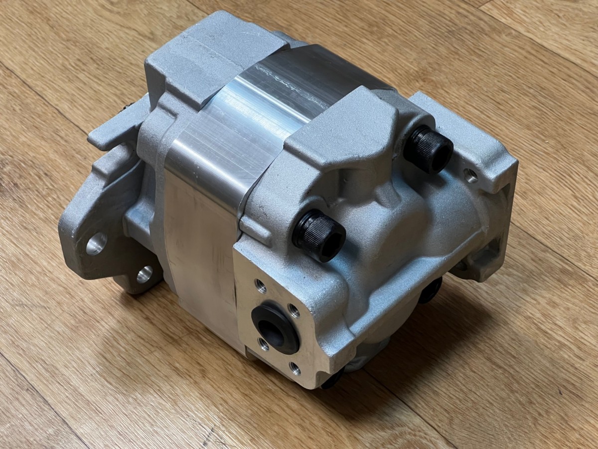 705-11-38010 Насос гидравлический KOMATSU 705-11-38010 Насос гидравлический KOMATSU