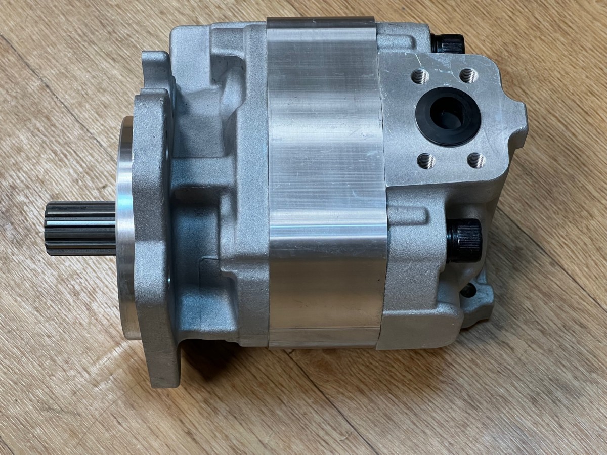 705-11-38010 Насос гидравлический KOMATSU 705-11-38010 Насос гидравлический KOMATSU
