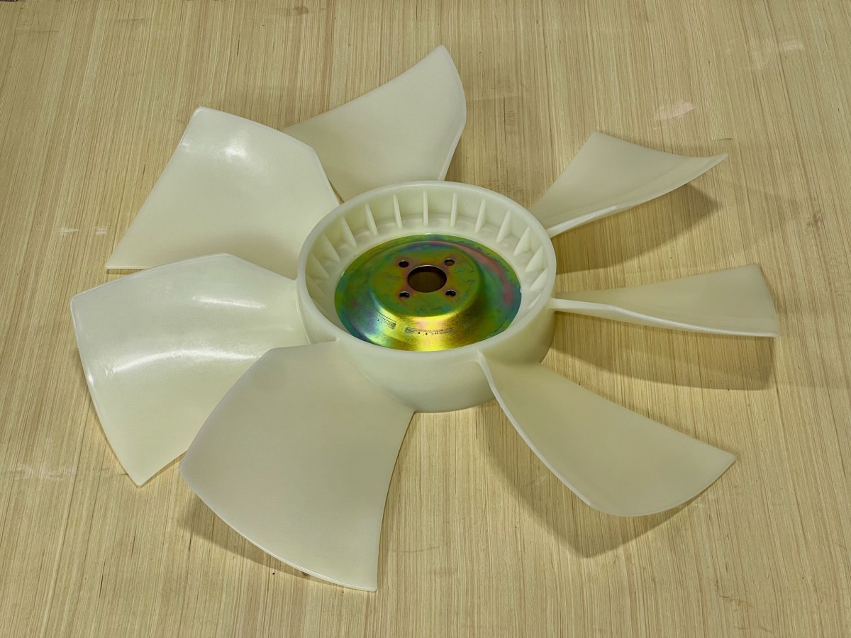 1136603281 Крыльчатка 1136603280 ISUZU 1136603281 Крыльчатка 1136603280 ISUZU