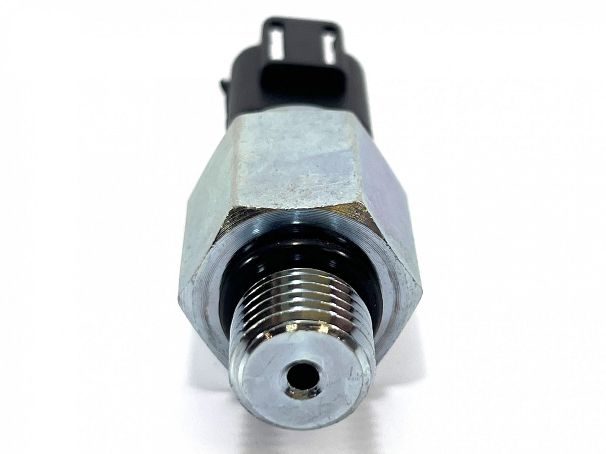 3969395 Датчик давления 2897324 CUMMINS 3969395 Датчик давления 2897324 CUMMINS