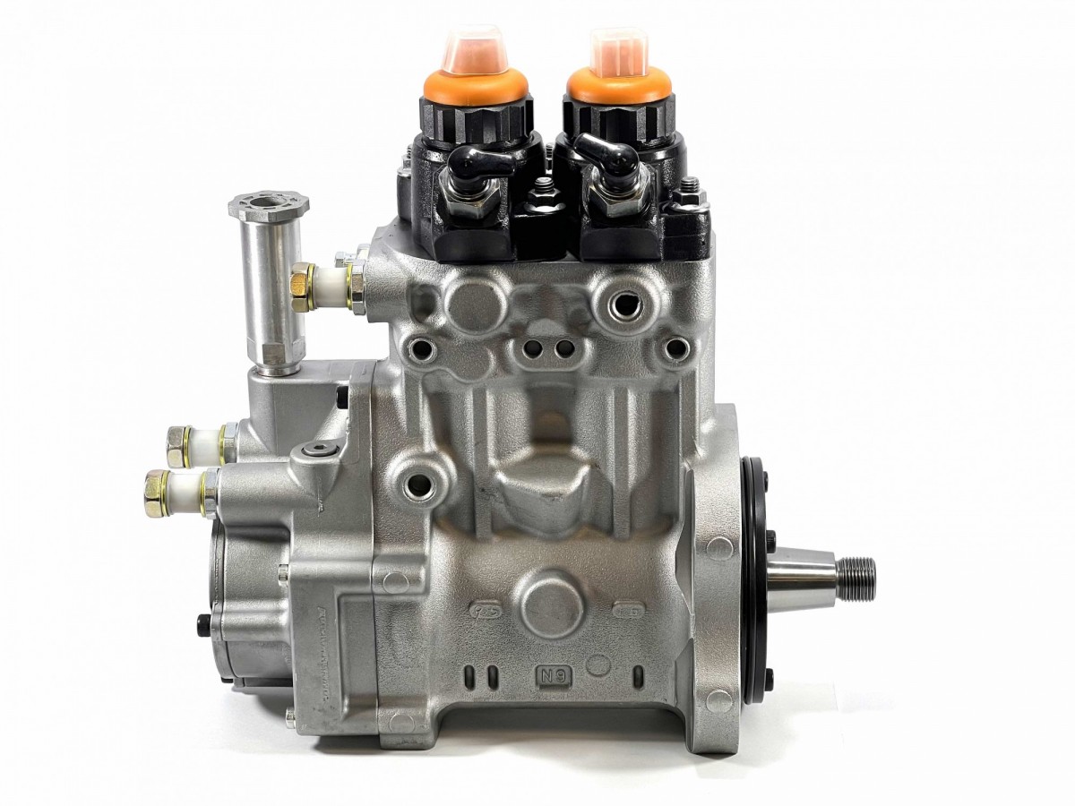 6261-71-1111 Насос топливный KOMATSU 6261-71-1111 Насос топливный KOMATSU