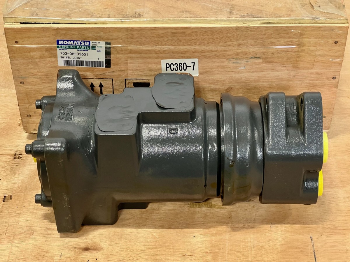 703-08-33651 Центральный коллектор 703-08-33650, 703-08-33652 KOMATSU 703-08-33651 Центральный коллектор 703-08-33650, 703-08-33652 KOMATSU