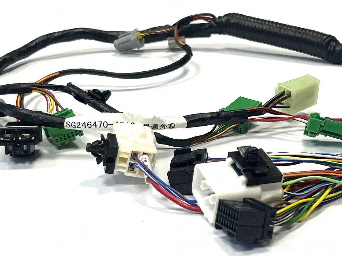 ND246470-4311 Жгут проводов KOMATSU ND246470-4311 Жгут проводов KOMATSU