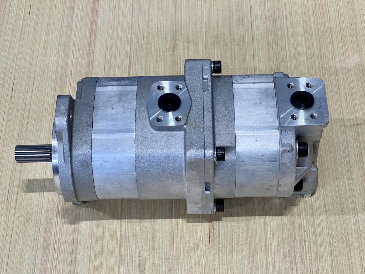 705-51-20830 Насос гидравлический KOMATSU 705-51-20830 Насос гидравлический KOMATSU